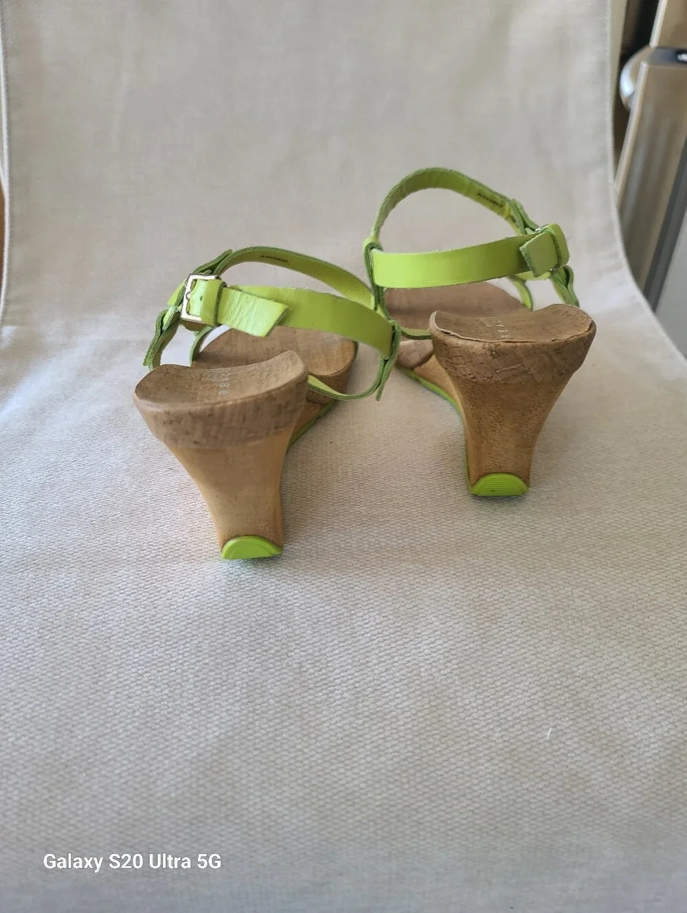 Kenneth COLE Reaction Women’s Lime Green Leather Cork Wedge Sandals